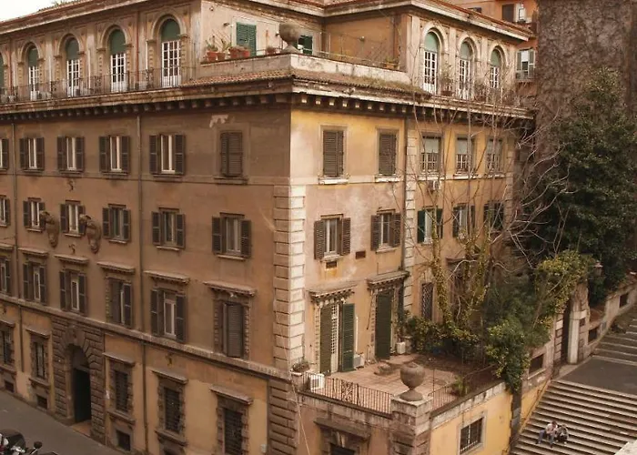 Πανσιόν Duca Di Cavour 4*